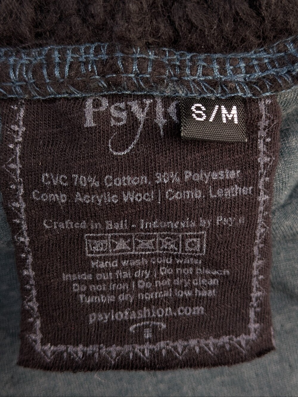 Psylo Armadillo Crop Sweater Teal Blue Black Studded Punk Goth S/M NWT - Picture 6 of 9